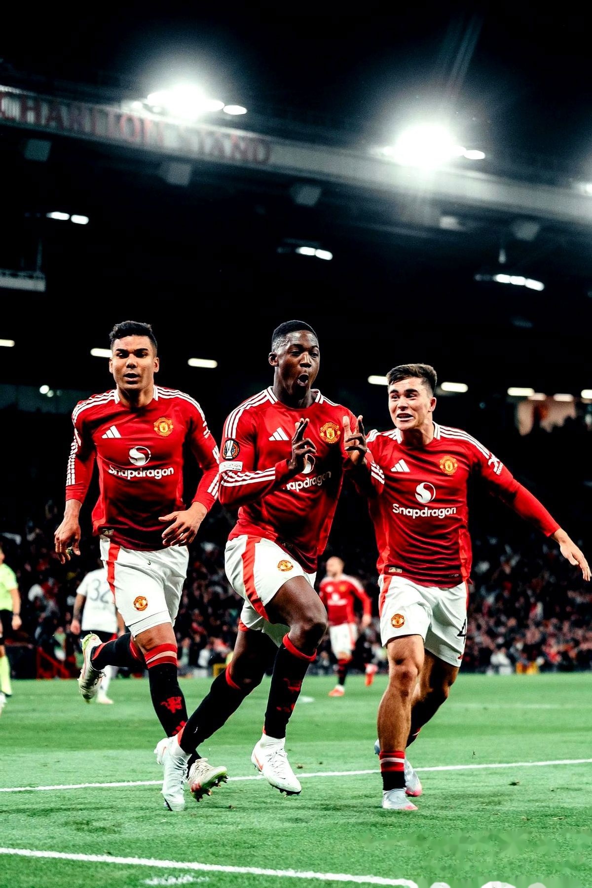 体育新闻关于葡萄牙体育加时末段强势反弹曼联内部会议纪要流出之后，今晚波特兰开拓者备战NBA常规赛的信息